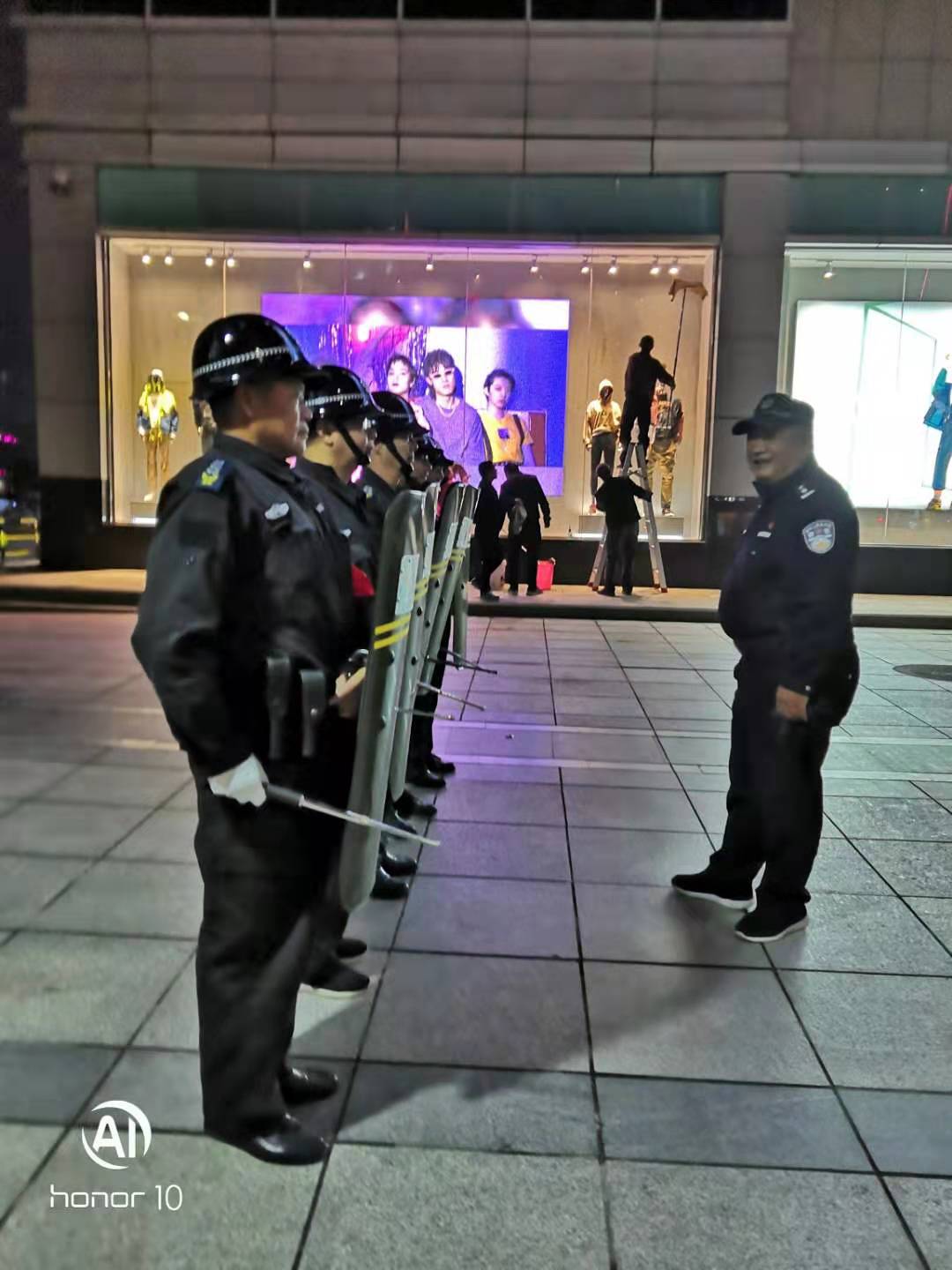 大家知道保安員是什么嗎？下面跟著襄陽戎安的介紹一起了解下吧！